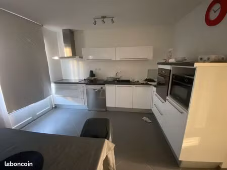 appartement f3 meublé à louer en rez-de-chaussée