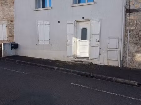 maison de ville avec garage et jardin non attenant