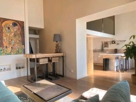 appartement design et meublé- 2 chambres/idéal collocation ou couple avec enfant