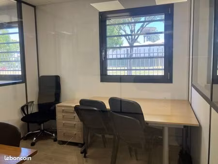 bureaux 8 m² venissieux