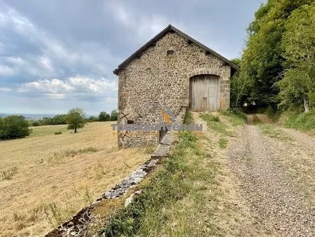 grange 1 pièce 220 m²