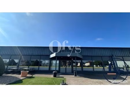 local commercial 496 m²