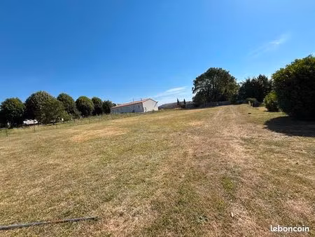 terrain 1 170 m² barbezieux saint hilaire