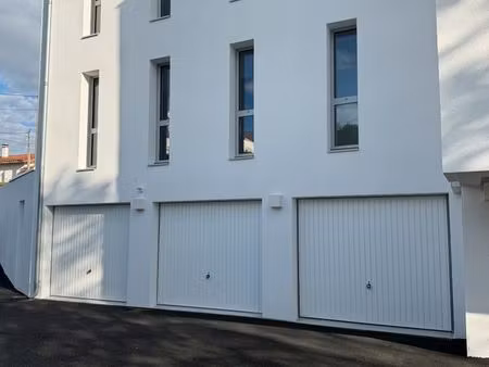 garages à louer – centre-ville royan – résidence neuve