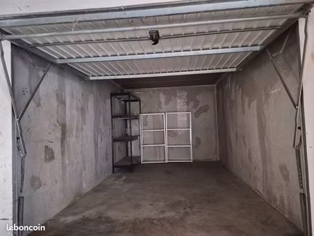garage  rue de la fée  les minimes la rochelle 1700