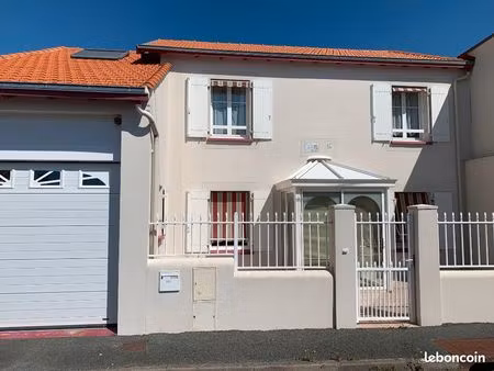 maison de ville 5 pièces 180 m²