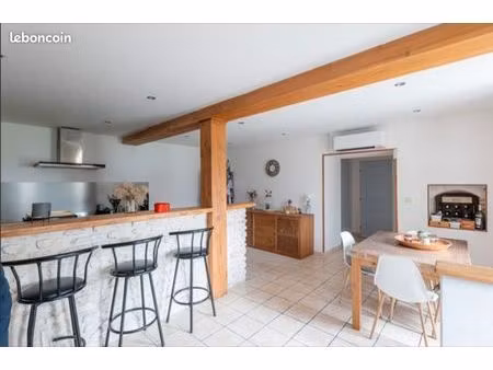maison charentaise