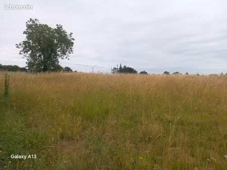 terrain 633 m² champagnac