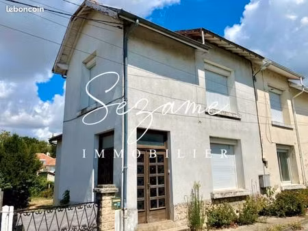 gond-pontouvre – limite angoulême – maison f4 mitoyenne à rénover  garage  jardin