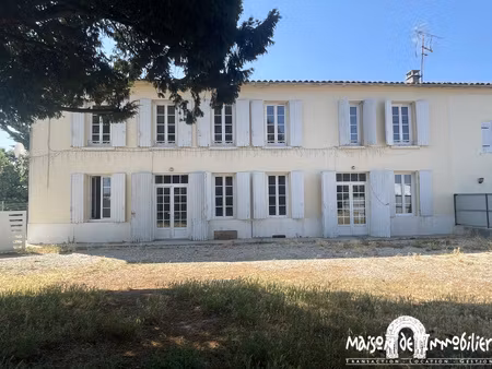 a vendre à chateaubernard - spacieuse charentaise de 4 pièce