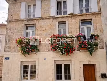 maison de ville 6 pièces 121 m²