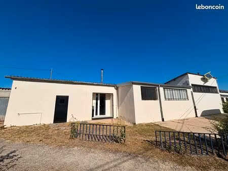 local 200 m² bourges