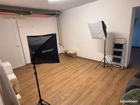 loue bureaux-commerce-atelier