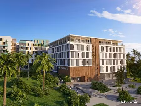 commerce 52 m²