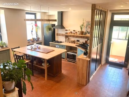 maison familiale de caractère rénovée 102m2 – grand jardin  cave  dépendance