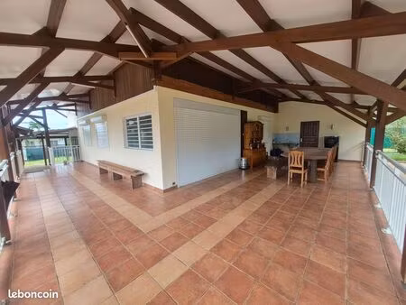 grande maison t5 bis roura centre