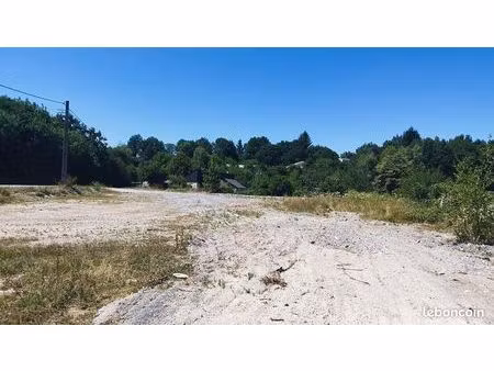 terrain 2206 m² meymac