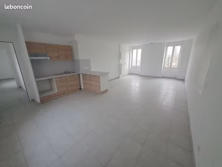 appartement t2/f2 centre ville