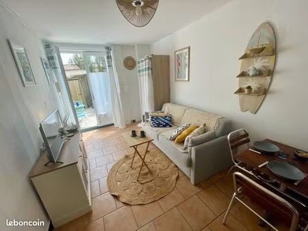 studio 20m2 équipé+ terrasse