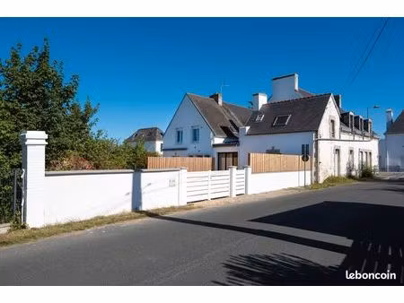 gîte / grande maison bretonne de 227 m² avec travaux - fort potentiel - à 500 m de la plag
