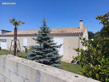 maison plein pied 3 chambres 90 m2 + 25 m2 de garage