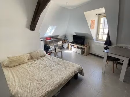 studio à louer meublé avec internet