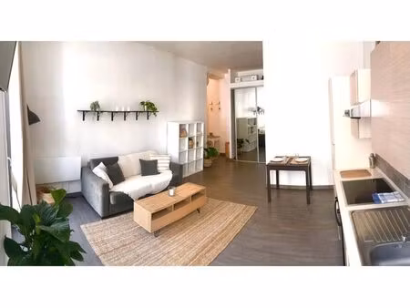 à louer : mini loft - 35 m²  calme et sécurisé