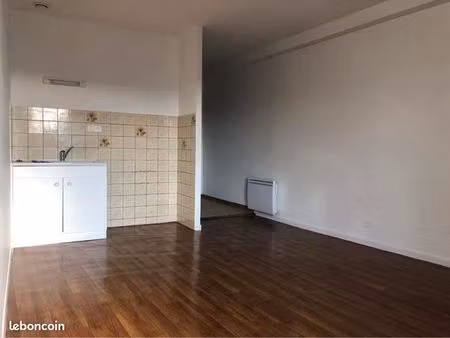 studio centre is sur tille