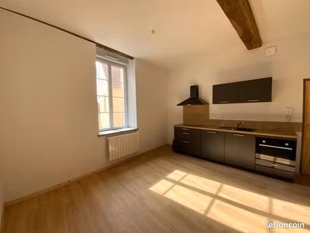 appartement 2 pièces 61 m²