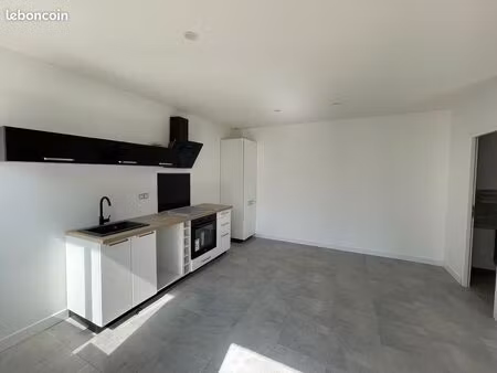 appartement f3 de 48m² avec jardin et place parking – proche centre-bourg / loire