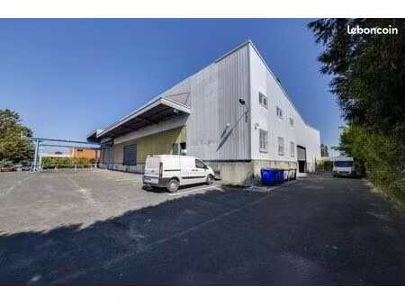 location de box de stockage sécurisé à vaux le penil