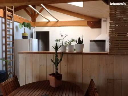 maison t3 avec cour exterieure à longeves