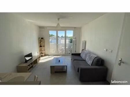 à louer – t2 meublé de 41 m² avec balcon et parking sécurisé – bruges