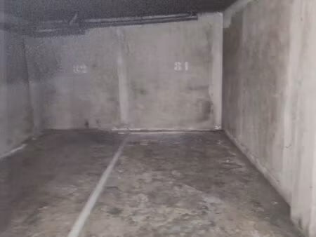 place parking souterrain nominative proche françois verdier
