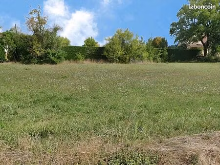 terrain 2 000 m² pechs de l esperance