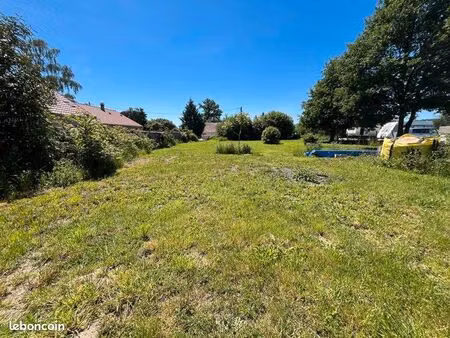 terrain 1 724 m² la sauniere