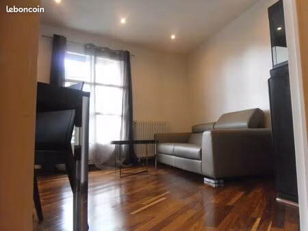 bel appartement 74m2 à louer