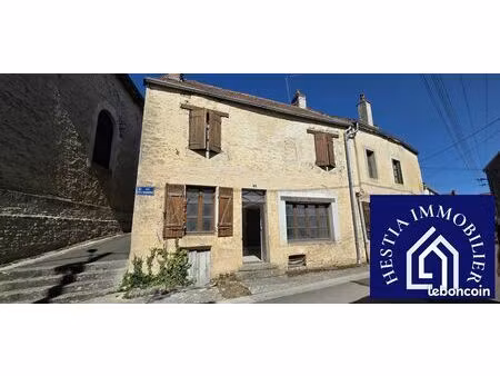 maison 6 pièces 144 m²