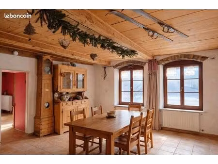 ferme 10 pièces 300 m²