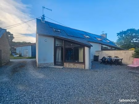maison 8 pièces 174 m²