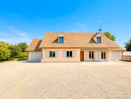 maison 5 pièces 159 m²