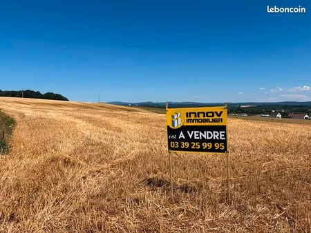 terrain 730 m² saint vit