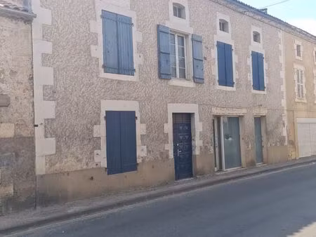 a vendre maison de ville de 154m2
