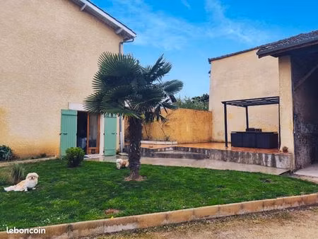 maison 3 chambres  jardin