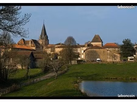 terrain 3ha dont 2000m2 constructible avec étang