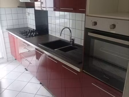 ◊ grand t4 loué – excellente rentabilité – prix en dessous du marché