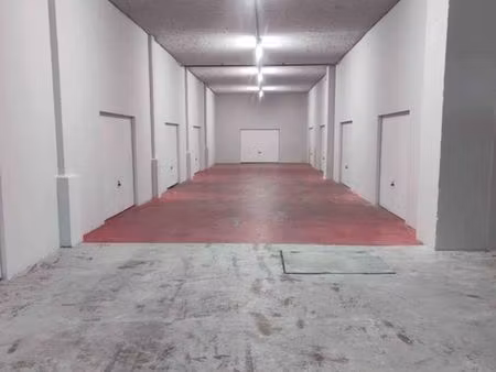 local stockage sécurisé wifi de 60m²