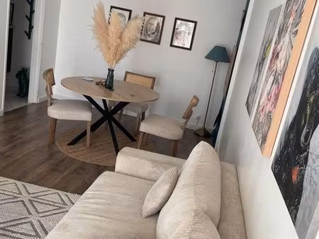 appartement de 77m2 t4 avec parking privatif avec badge pour accéder