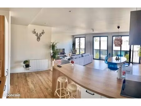 appartement t3/4 hyper centre proche gare tgv
