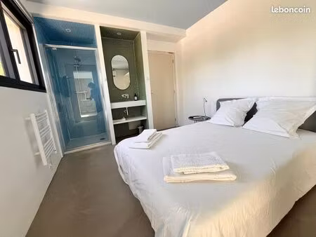 studio étudiant climatisé avec piscine